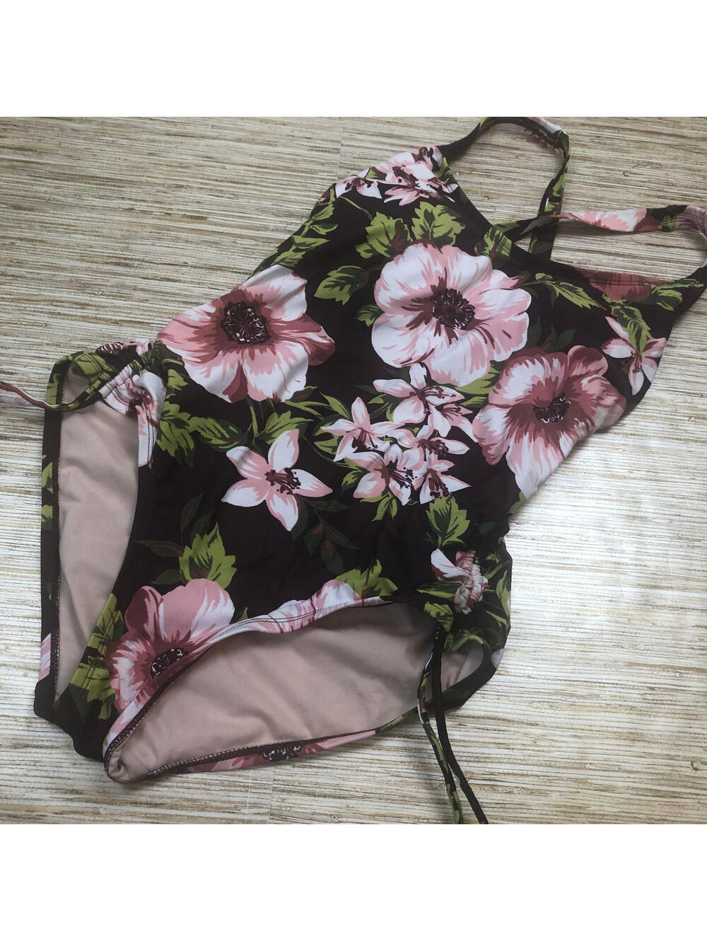 482 Kona sol Women's Swimsuit one piece Medium coverage X-back DEEP BURGANDY M